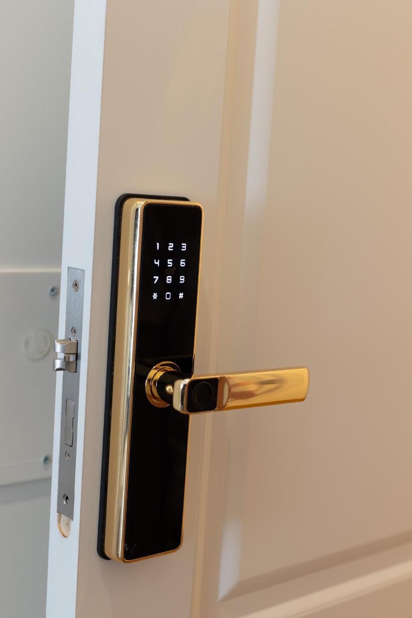 De Vince Suites - Luxury Rooms - Roma Termini Eksteriør bilde
